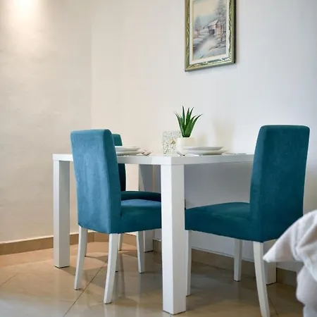 Two Bedroom Apartment - Bridge - Ae1557